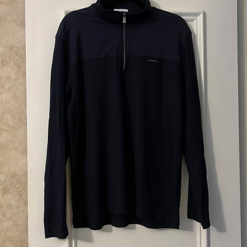 NWOT Calvin Klein Men’s 1/4 Zip Shirt size XL 100 percent cotton navy blue